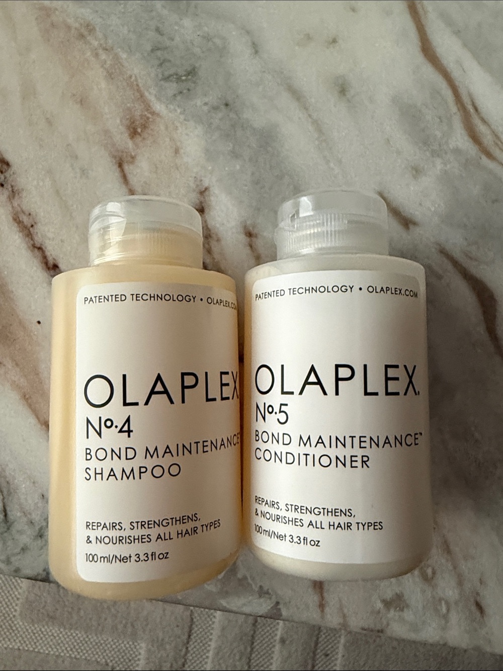 OLAPLEX No.4 Shampoo & No.5 Conditioner Travel Duo - Cream & White